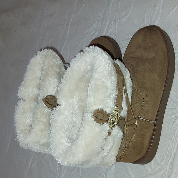 🥳💝HOST PICK🥰G by Guess Allio boots - Picture 3 of 11